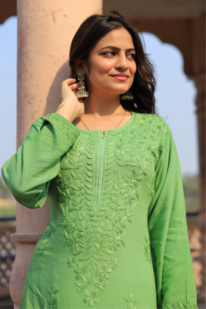 Aabdaar Rayon Chikankari kurta - Green