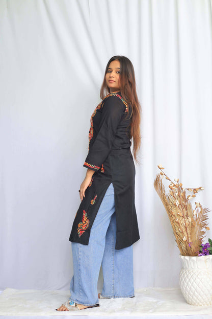 Aabdaar Cotton Chikankari Kurta with Multi Thread work- Black